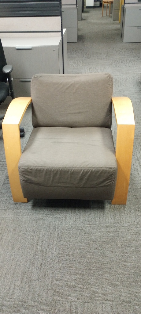 lounge chairs with wood arms