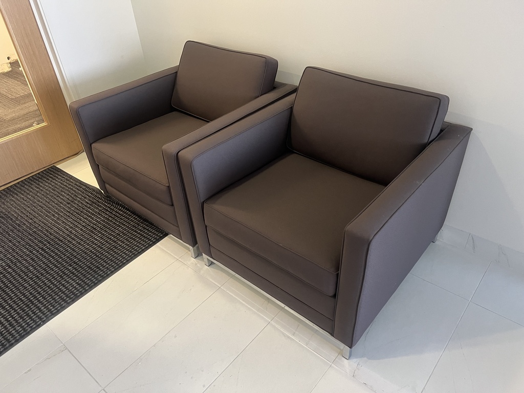 Lounge chair
