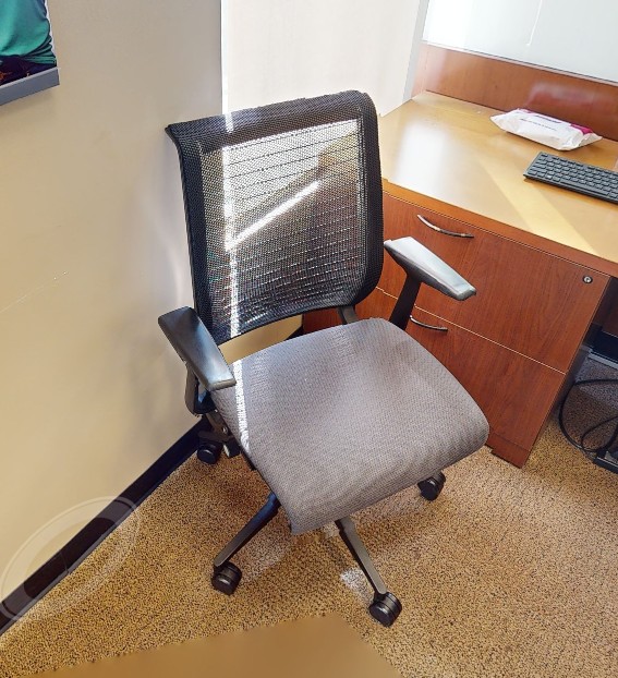 Task Chair (steelcase)