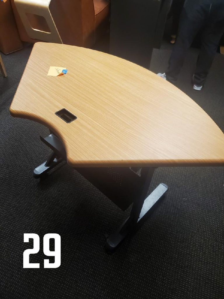 Rolling Curve Desk