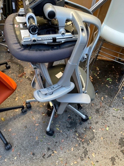 Contessa Task Chairs