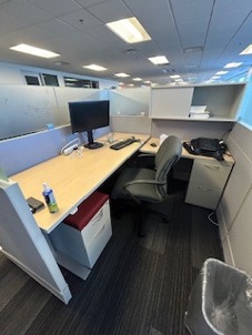 AIS Divi Workstations 72"x78"