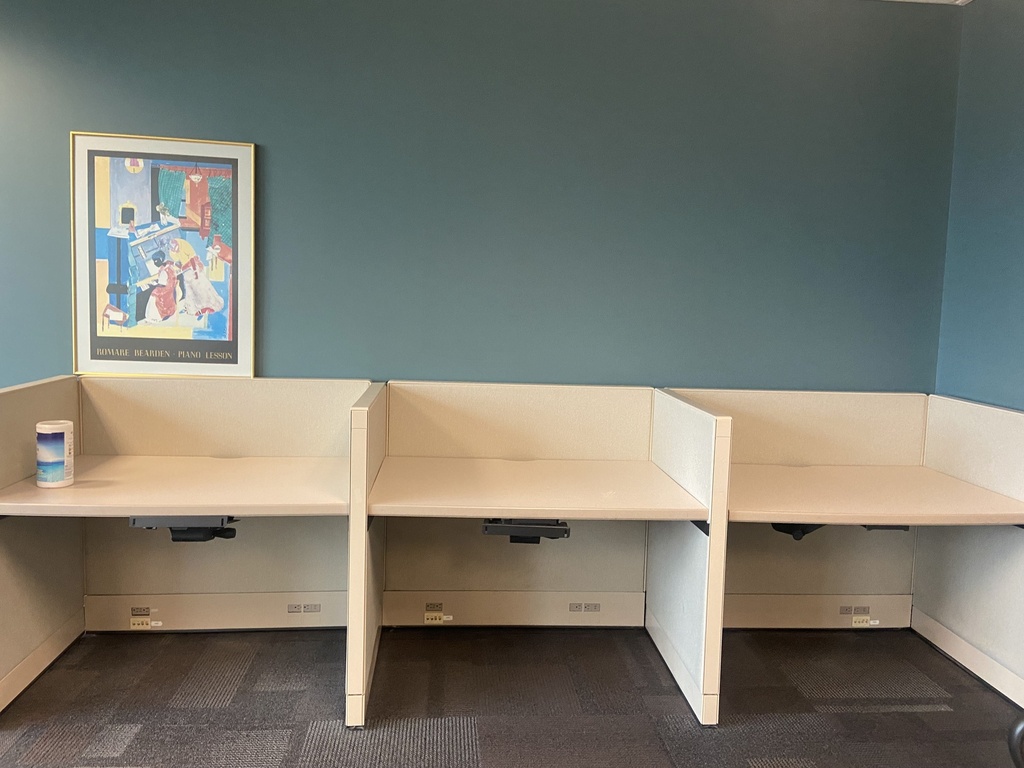 Set of 3 White Cubicle Desks