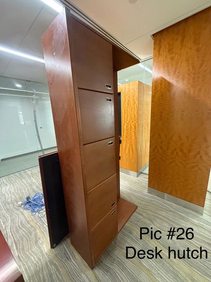 Desk hutch