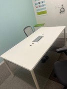 HUDDLE ROOM TABLE W/POWER BOX