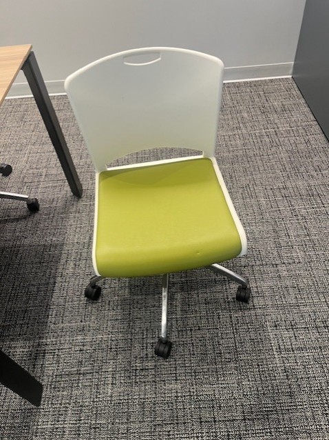 ROLLING CHAIRS (GREEN LEATHER)