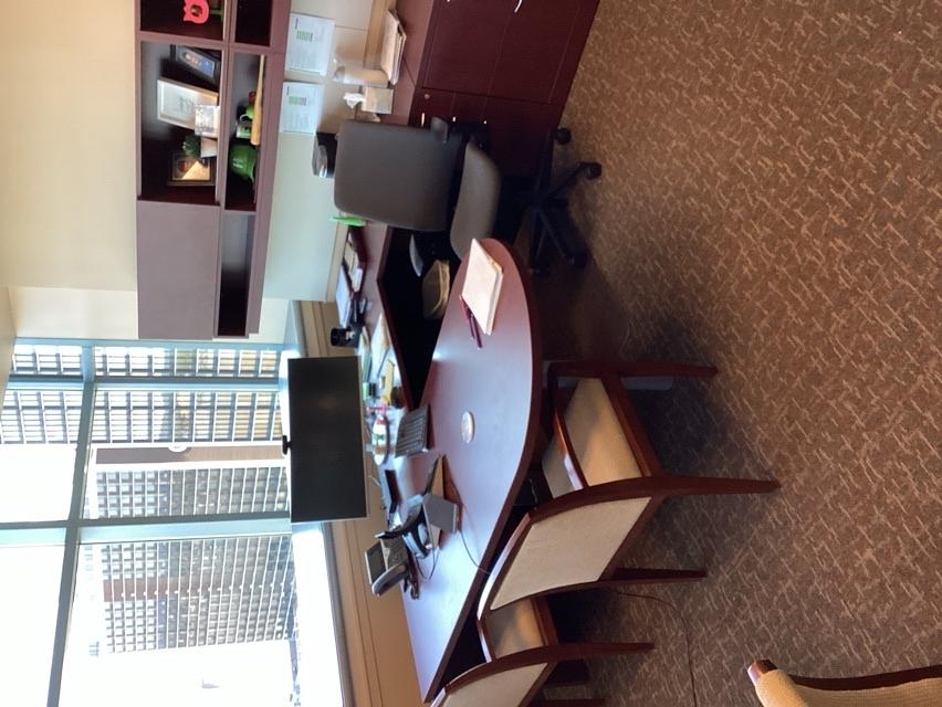 U Shape Desk 66” x 102” x 66”