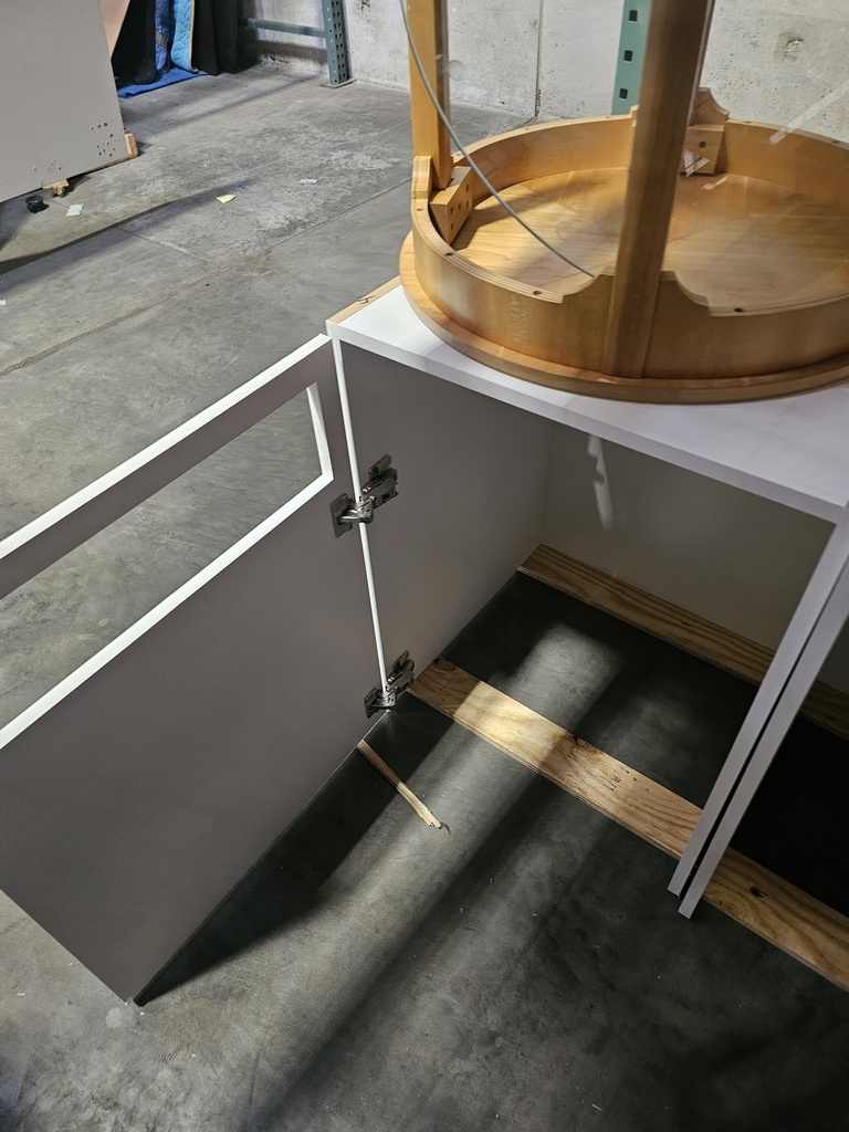 LH swing door under counter cabinet 25wx25dx33t