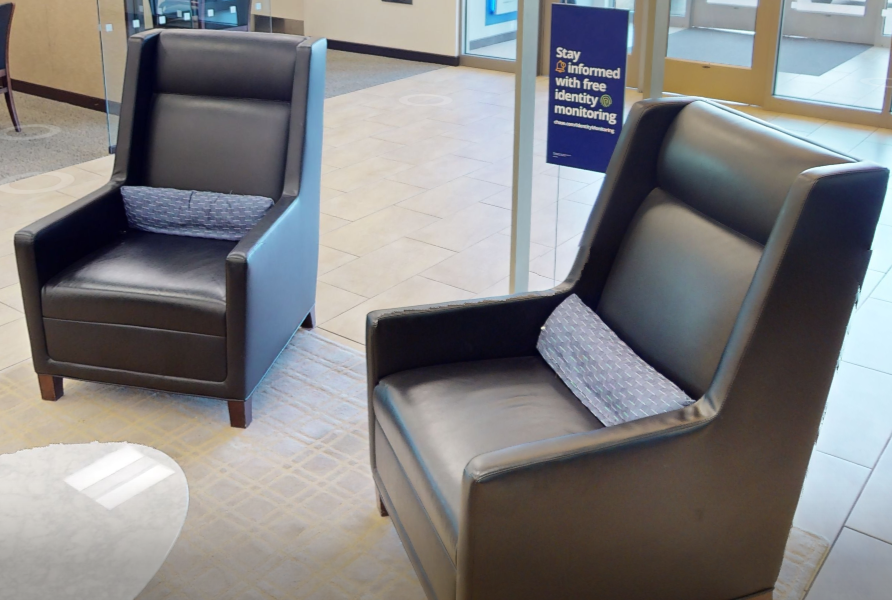 black lounge chair