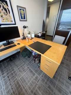 L-shape desk wood maple – desk 30" d x 72" w, return 24" d x 60" w
