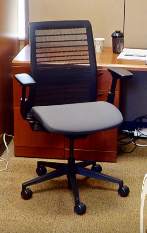 task chair with arms