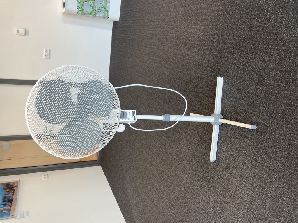 Lyreco Fan White