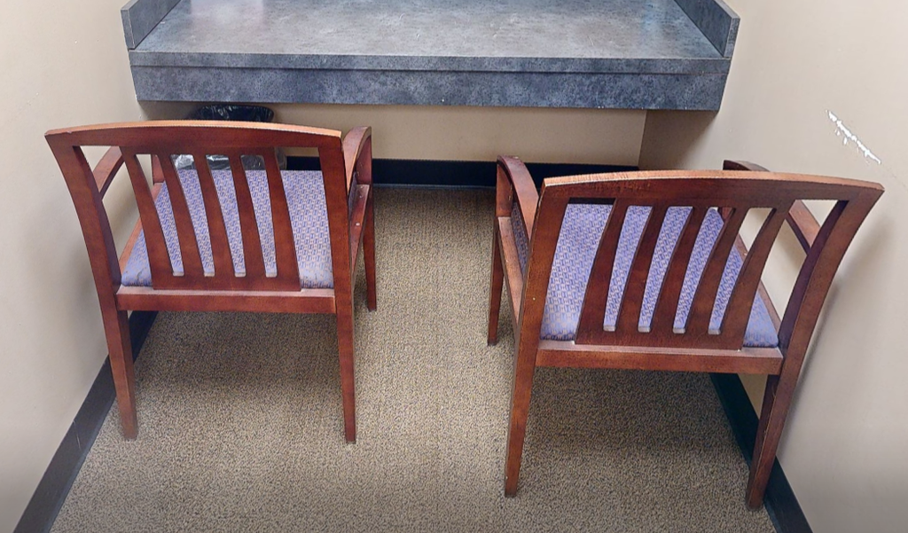 Purple guest chair with arms