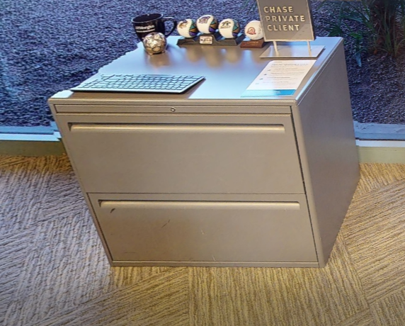 2D lateral file cabinet, silver