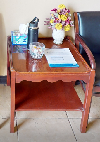 2 shelf side table, wood