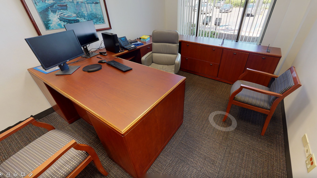 U - Shape Desk 1