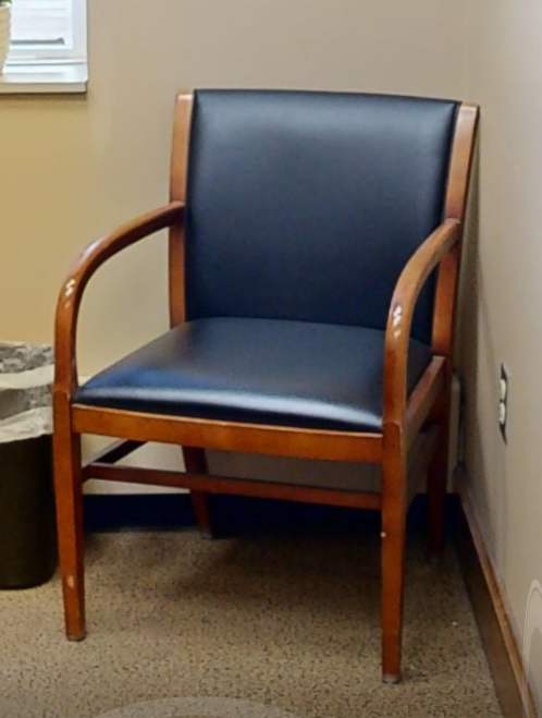 Black guest chair with arms