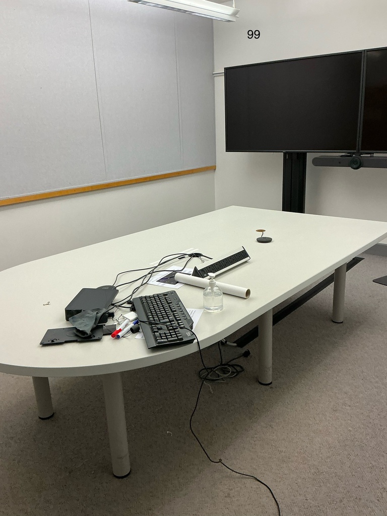 Curved meeting desk