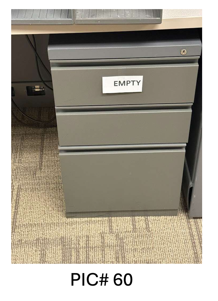 METAL PEDESTALS - BFF