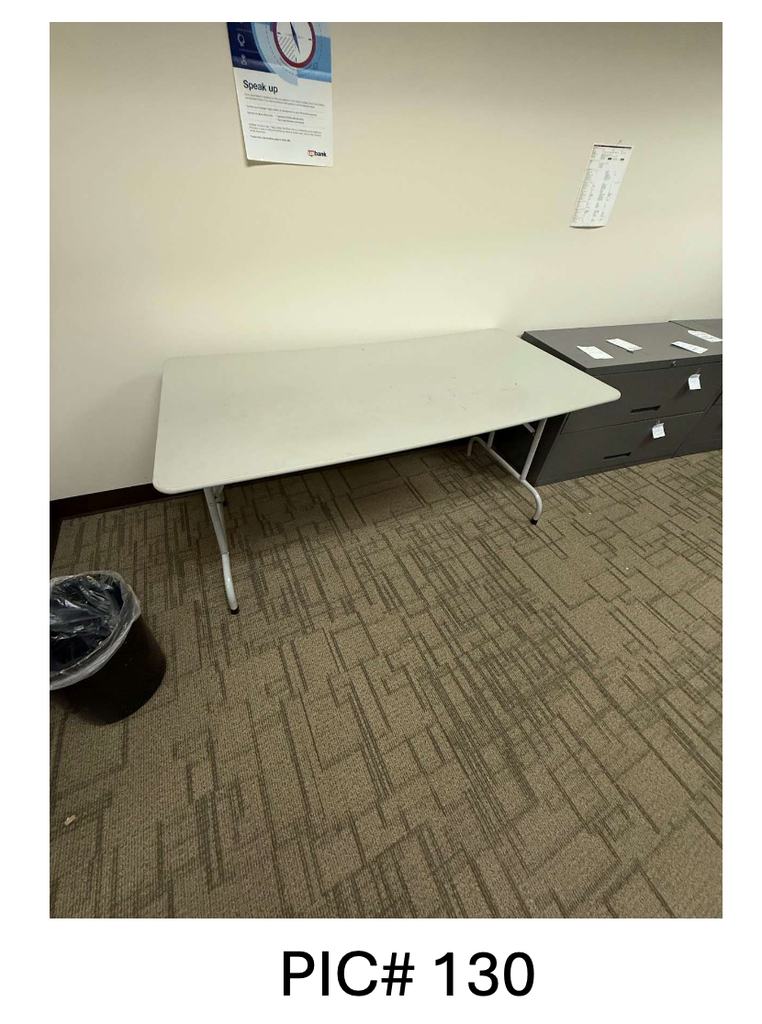 FOLDING TABLE 
