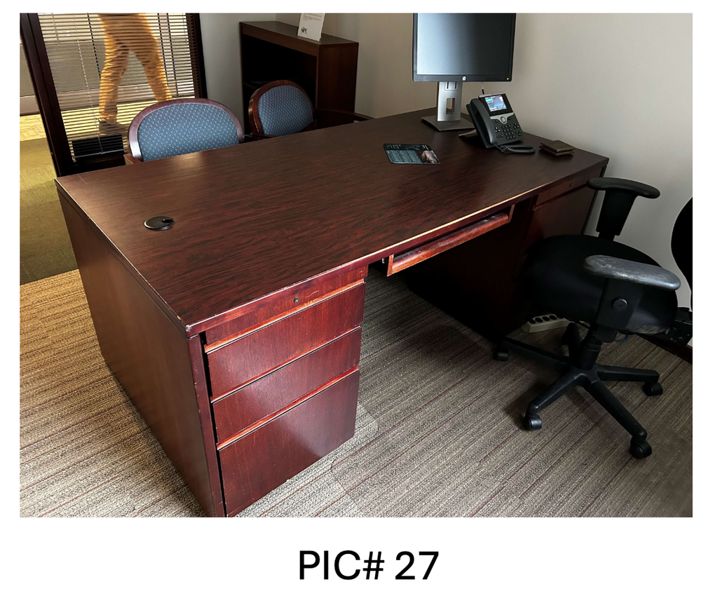 WOOD DESK W/DOUBLE DRAWERS