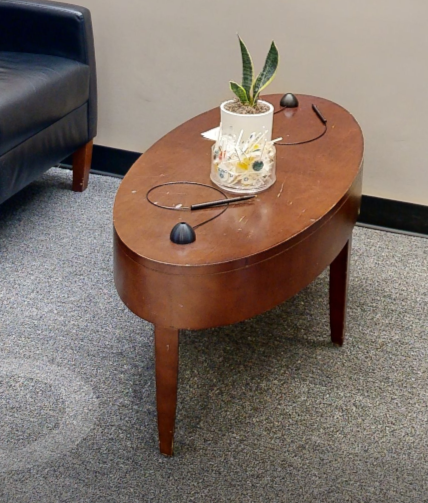 Oval coffee table