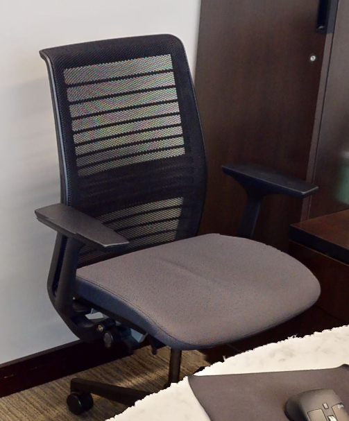 Task chair with arms