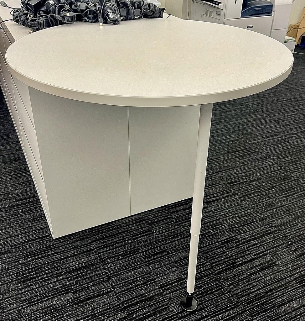 Round Hightop Collab Surface (one leg/requires support) - white 42 D