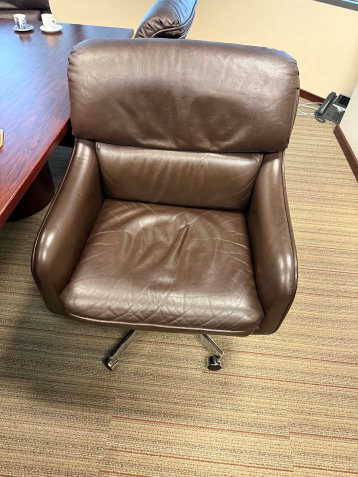  LEATHER CONF. CHAIRS, BROWN, NO TAG