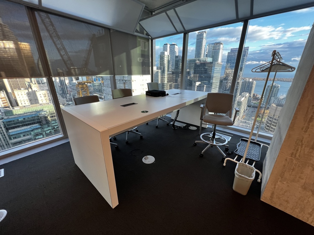 Bar Height w/surface &amp; comm box