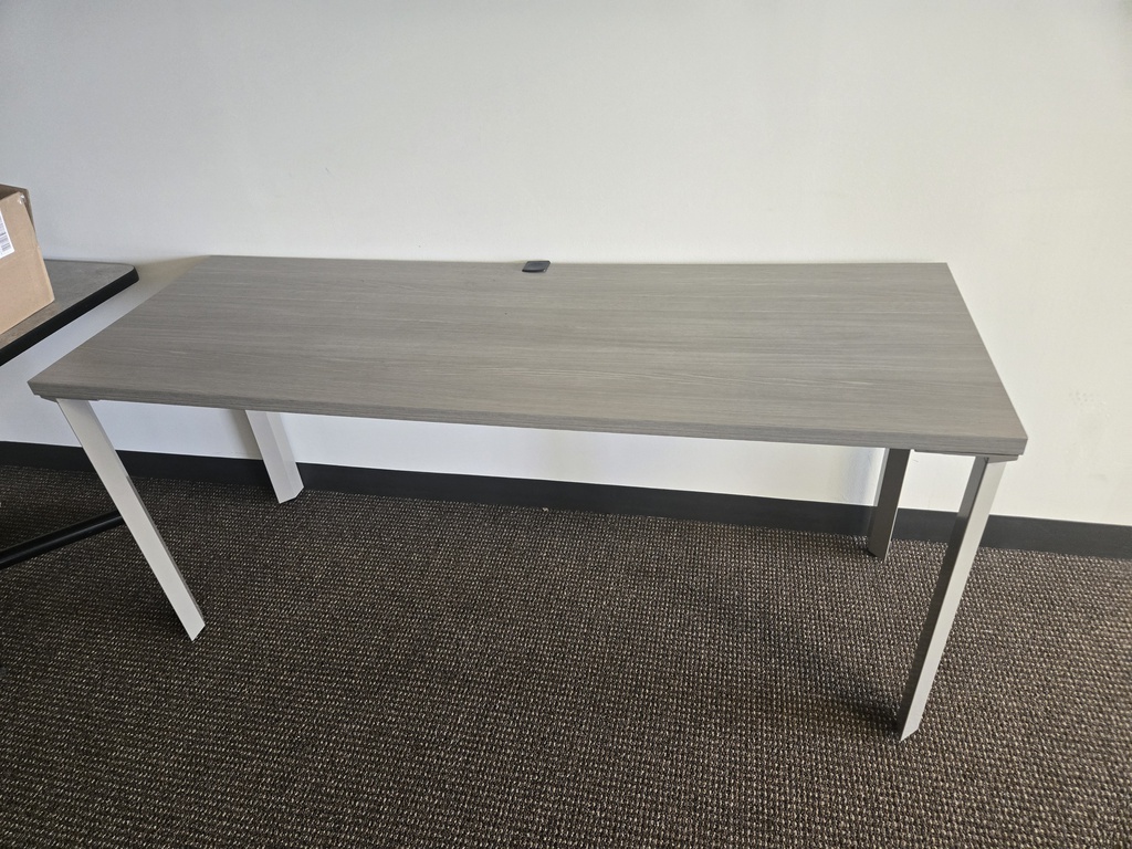 Desk Table