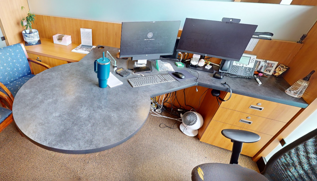 T/U shaped desk