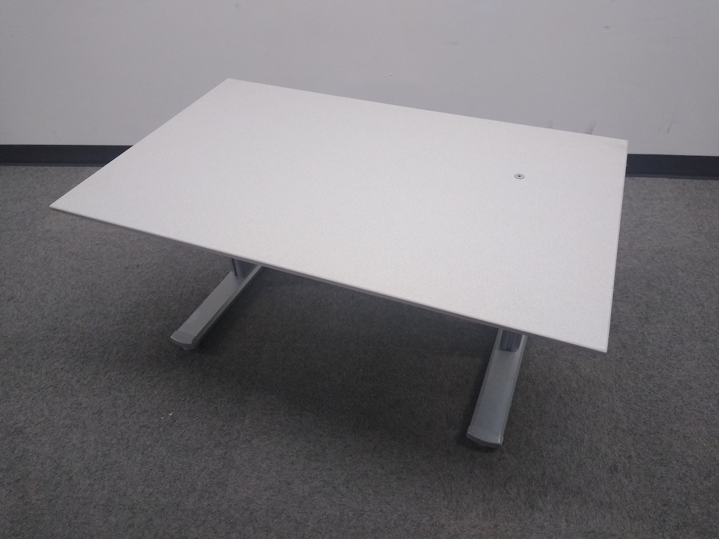 Desk, Steelcase, 48x30, Studios West Crank 