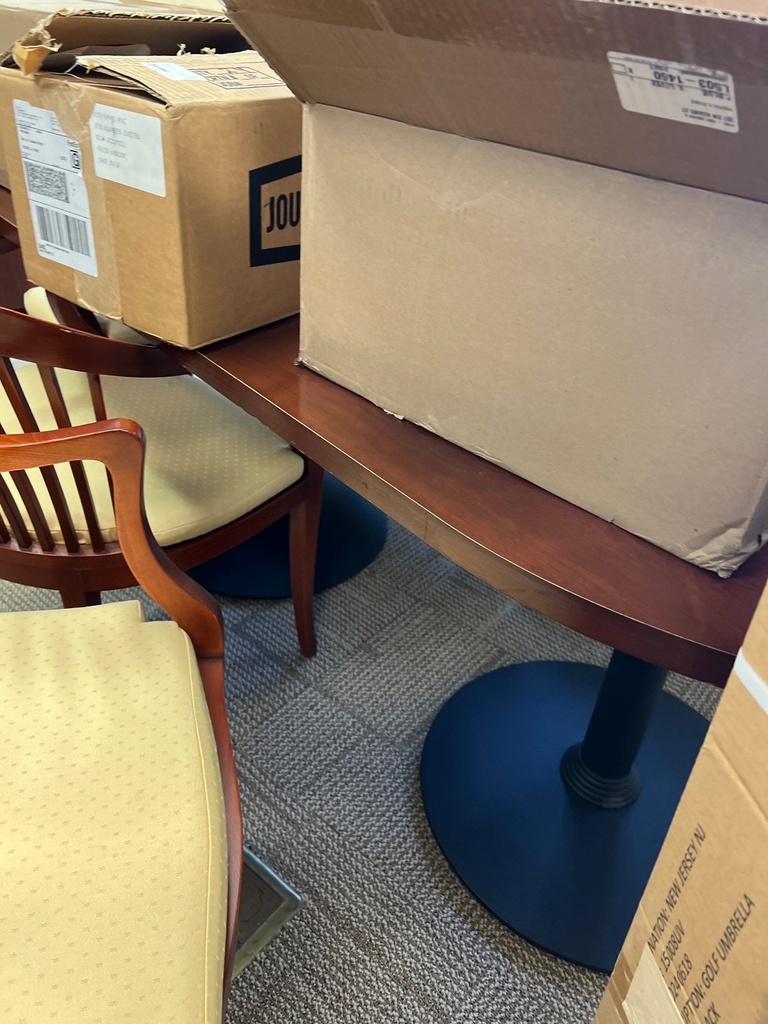 6' wooden oval table 