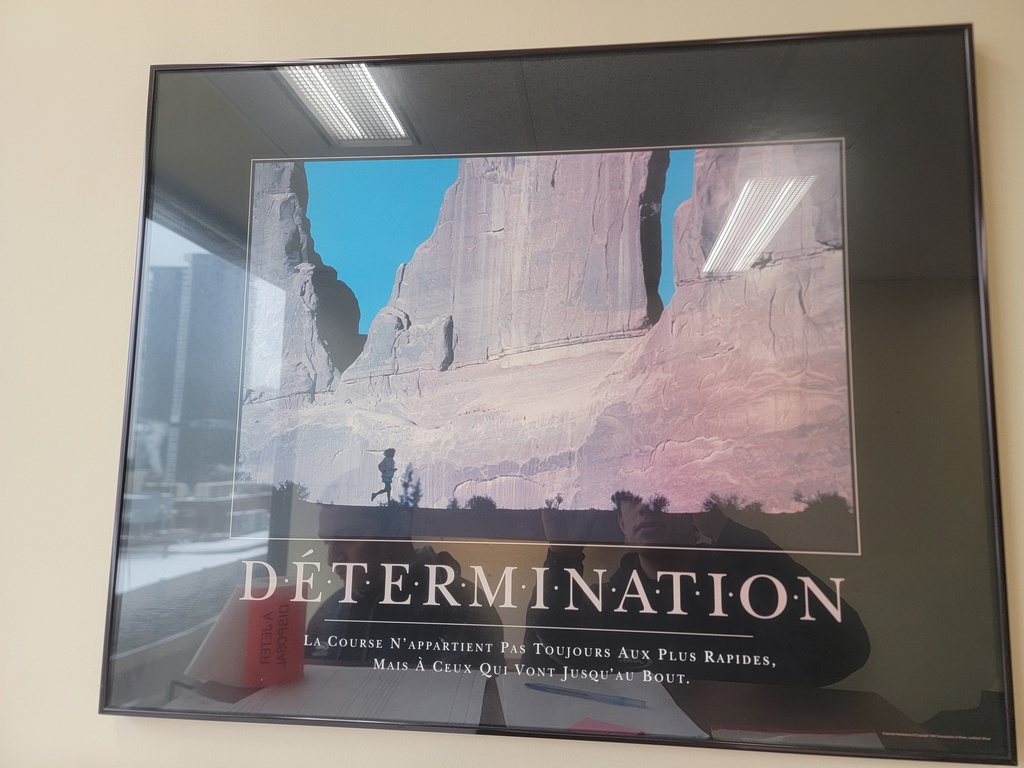 Picture frame w/glass