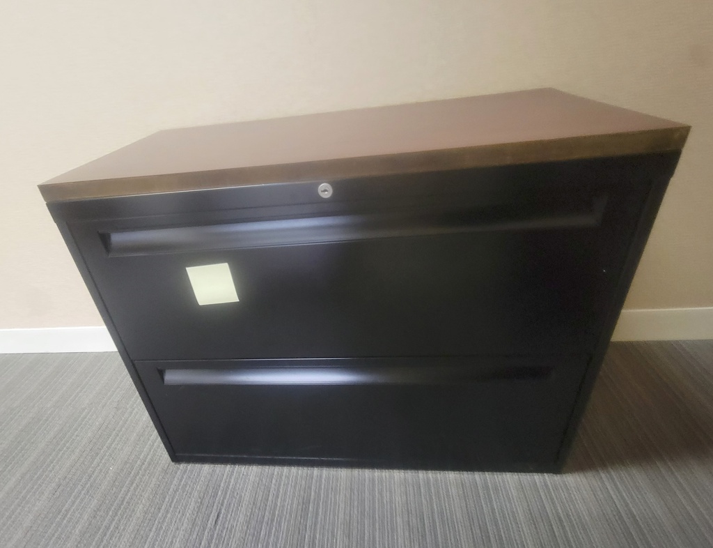 2 drawers cabinet w/top w/m