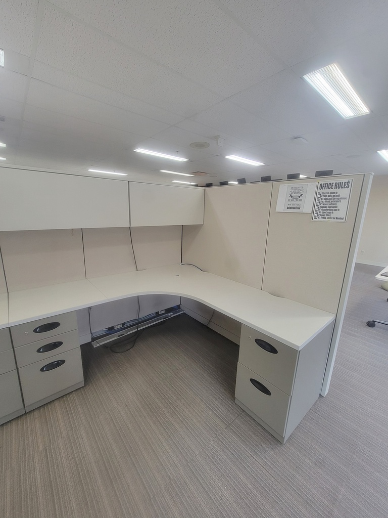 Station w/hoverhanging comp.+cab -m/w