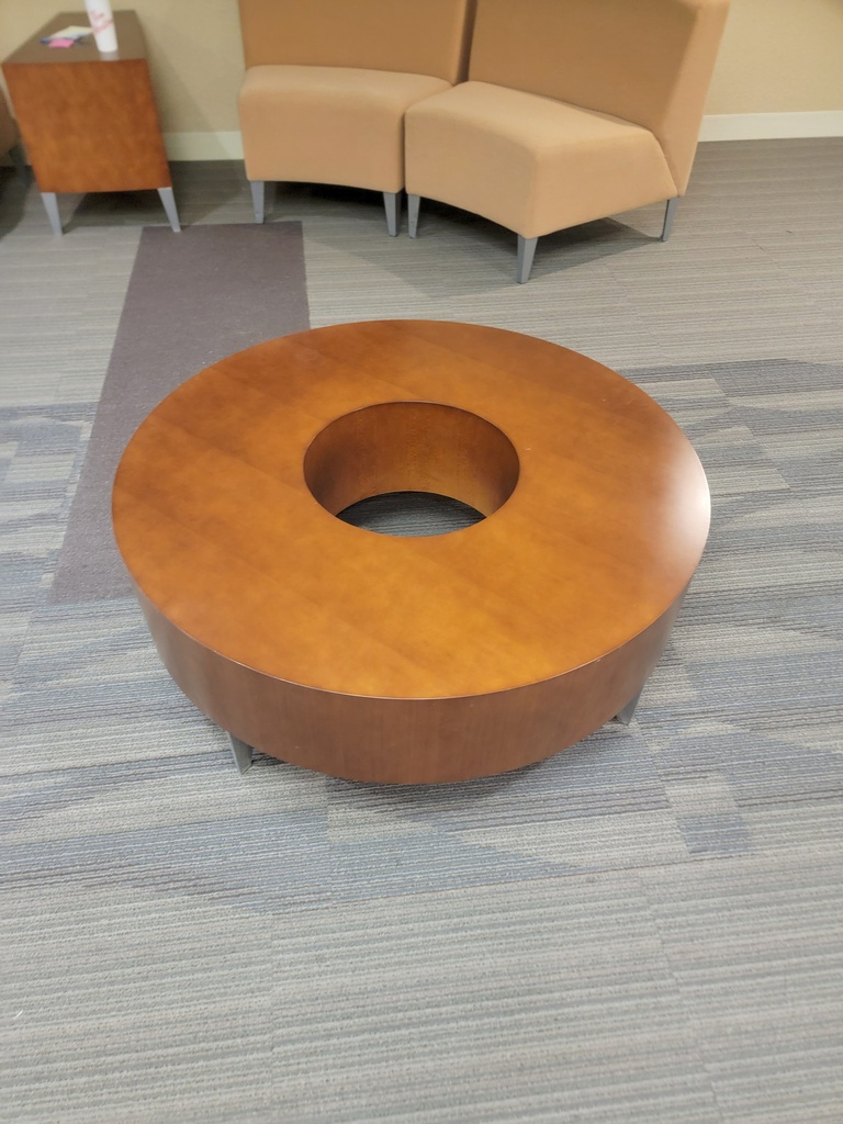 Round table-wood