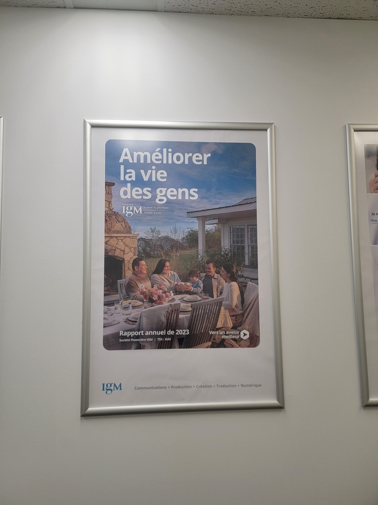 Plastic frame picture - rec