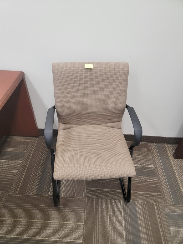 Task chair-metal-plastic