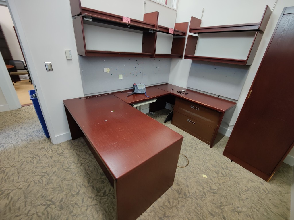 Desk U - Heavily Worn - 66x86