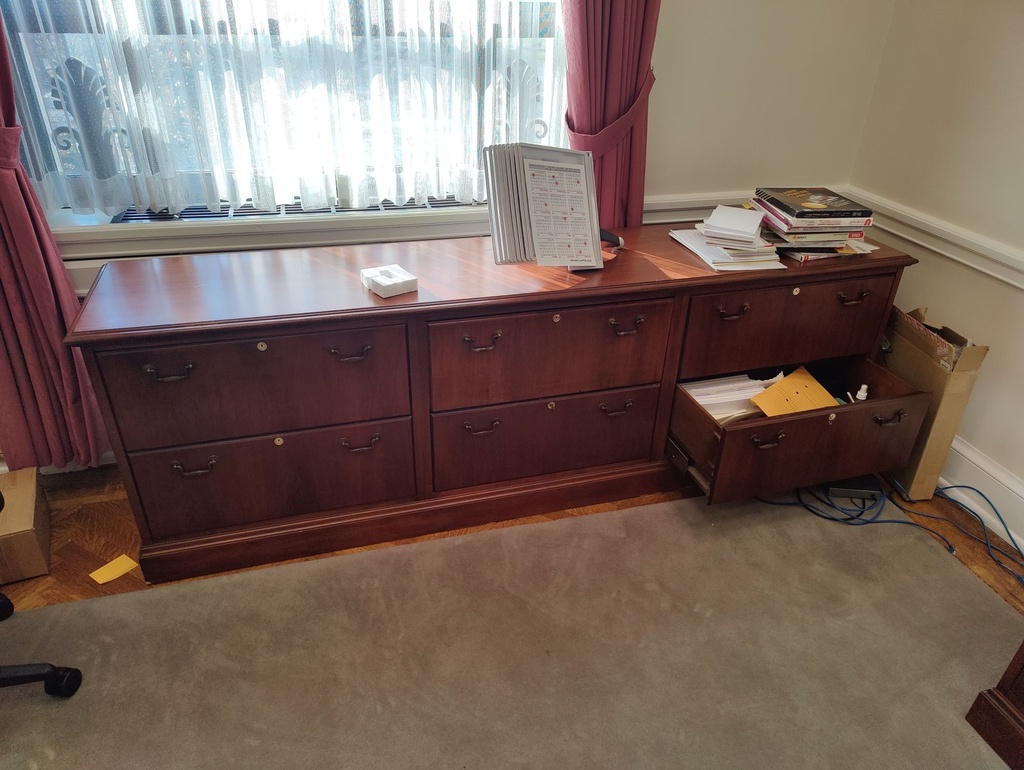 Credenza - 90x19x29