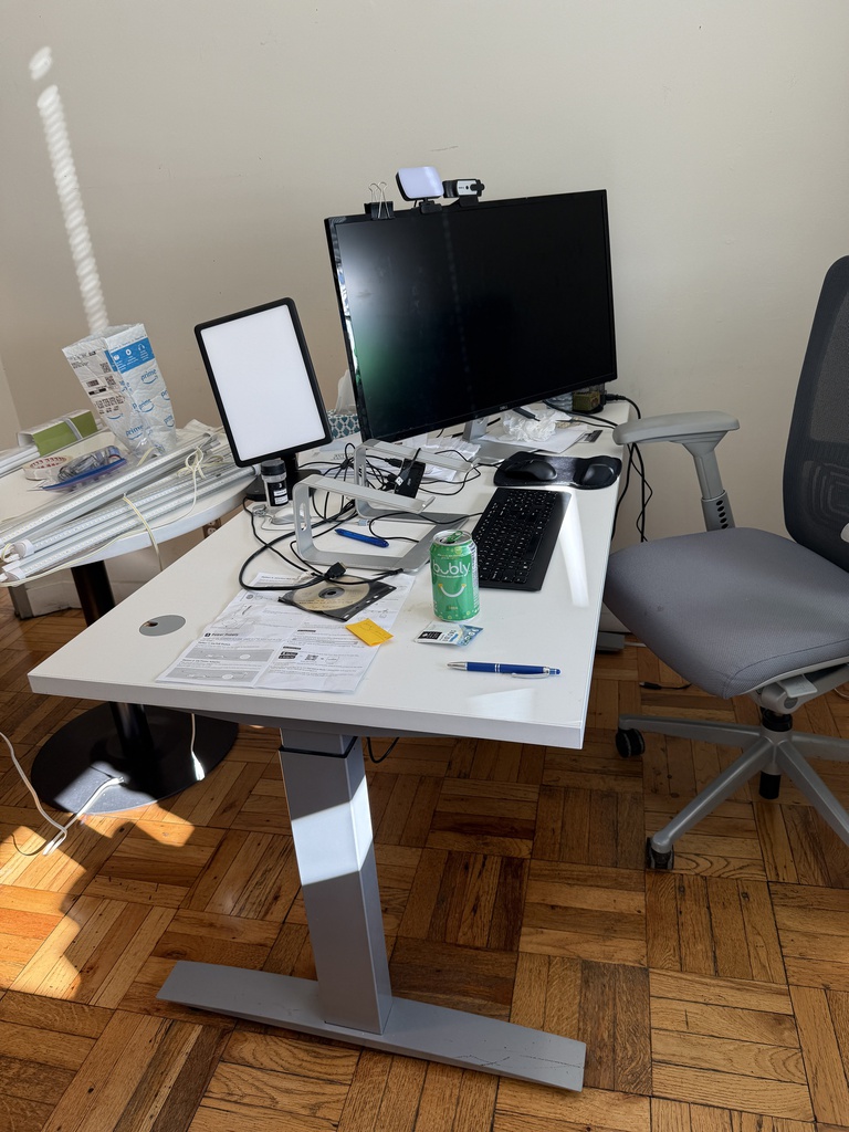 White Desk, Style 2