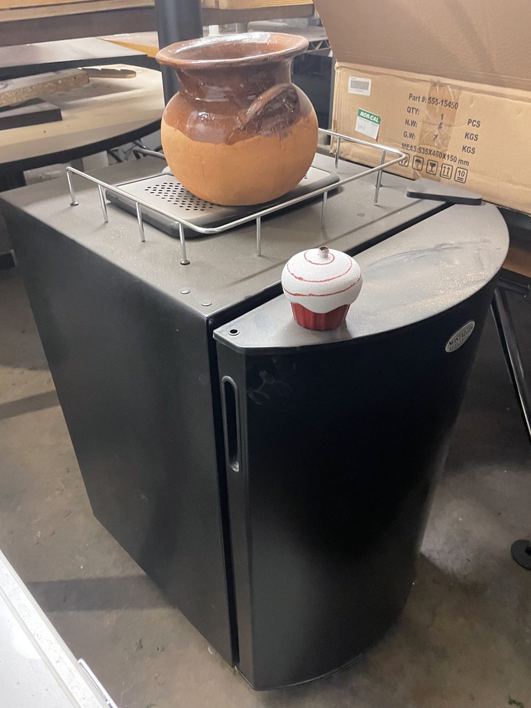 Fridge