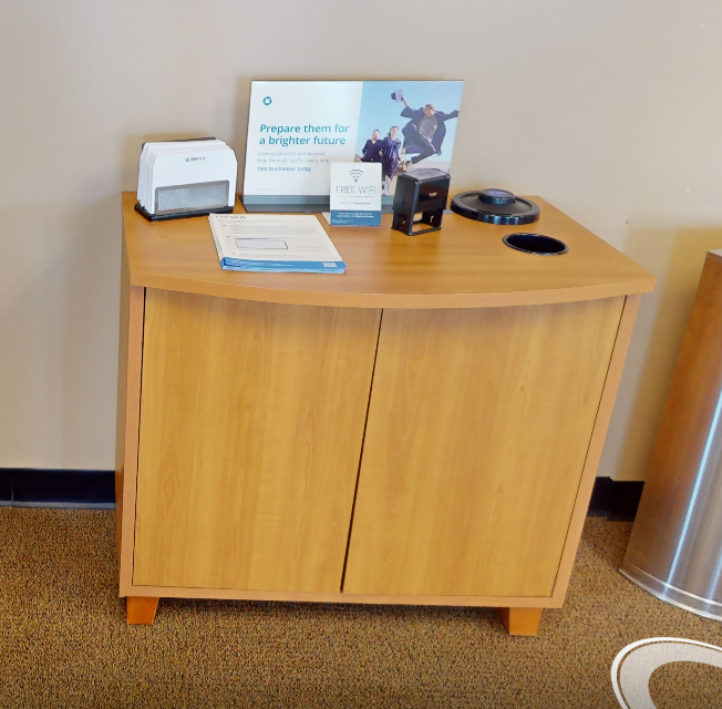 2 door wood coffee cabinet