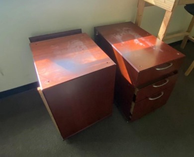 Removeable Desk Cabinet