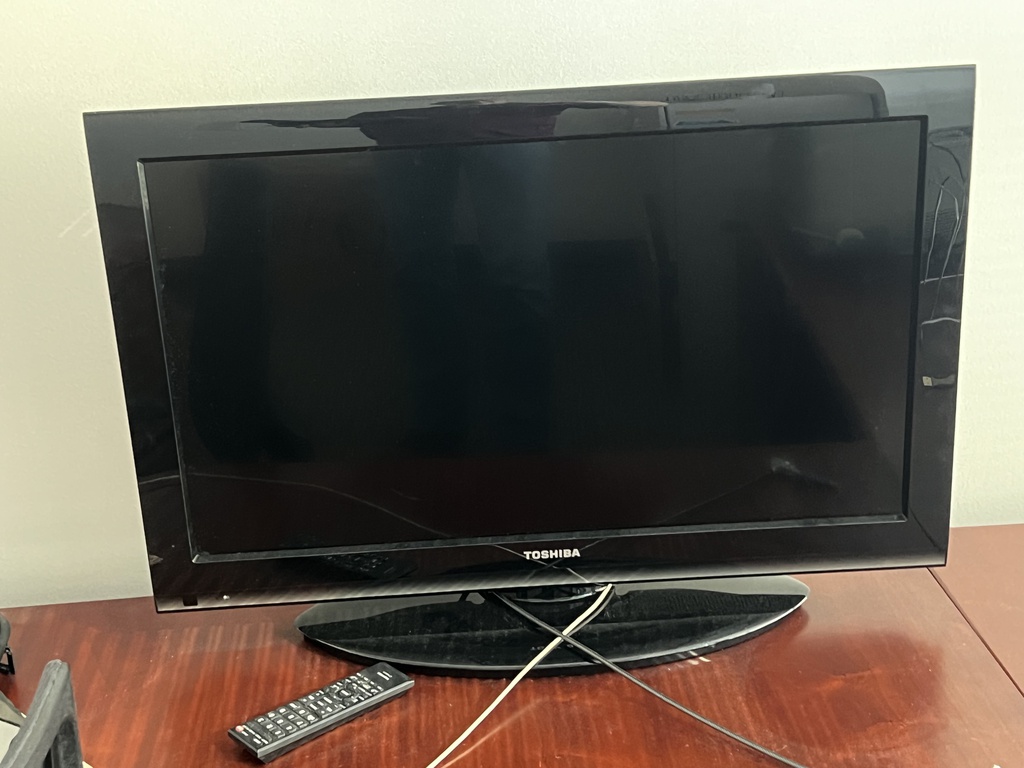 30" Toshiba