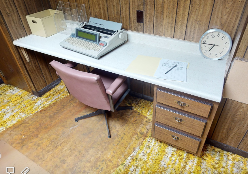 Desk - 3 Drawer