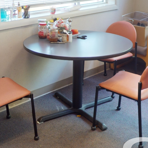Round meeting table