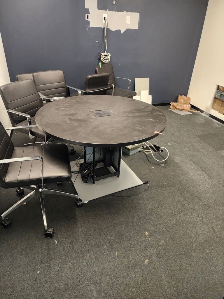 48" ROUND TABLE 